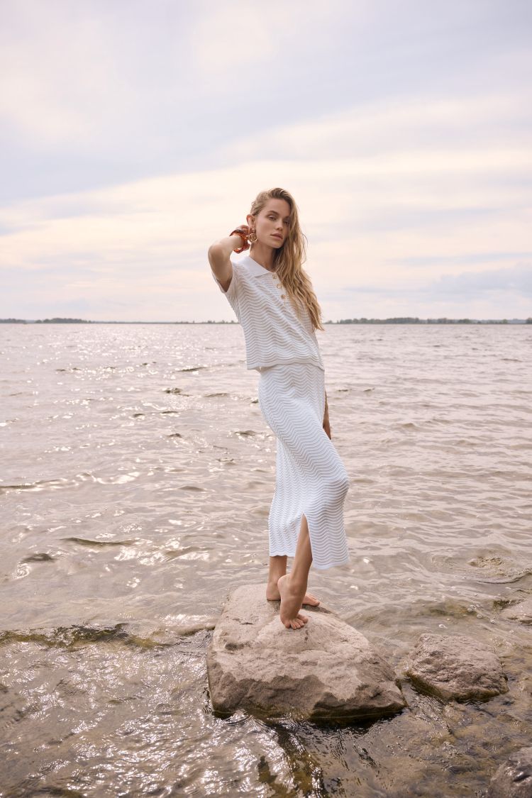 Textured Knit Pencil Skirt