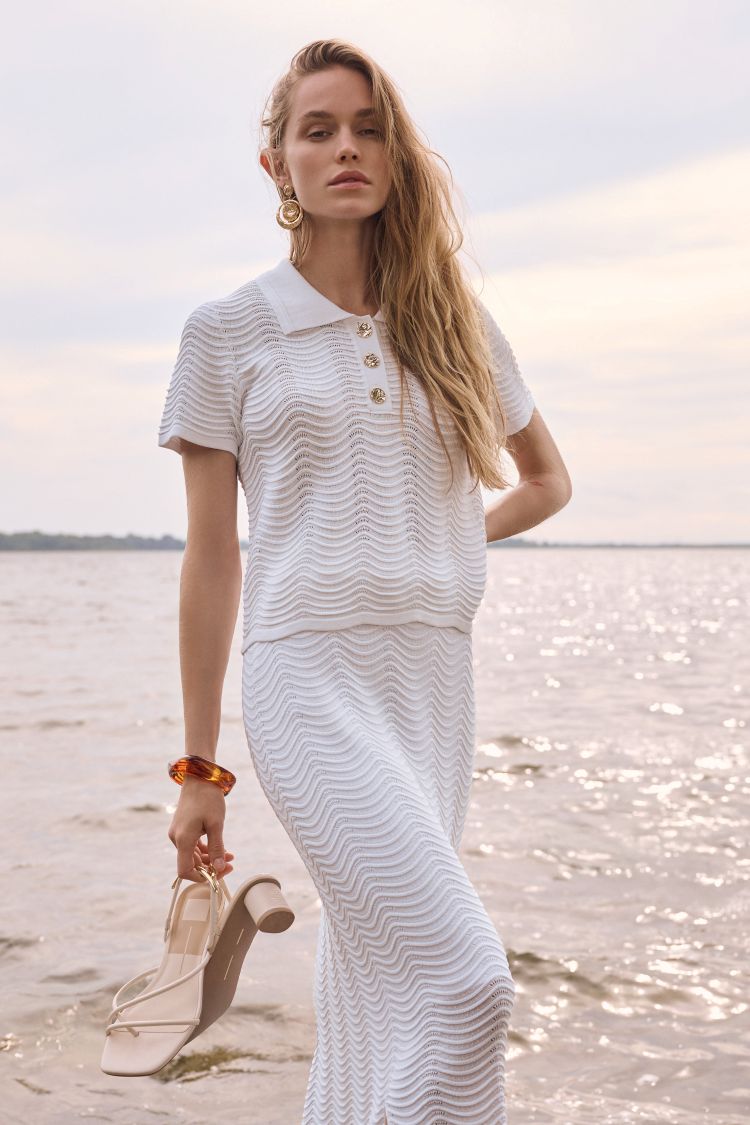 Textured Short Sleeve Knit Top