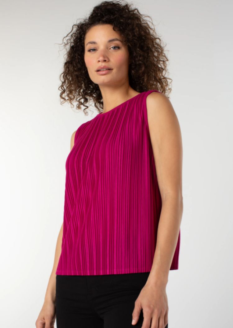 Sleeveless Crew Neck Top