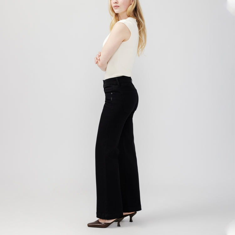 Silver Jeans Avery High Rise Trouser Leg Jeans