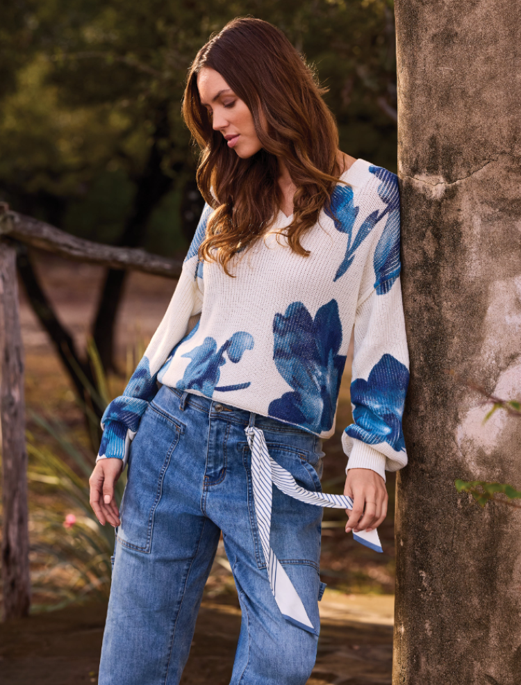 Puff Sleeve Printed Sweater