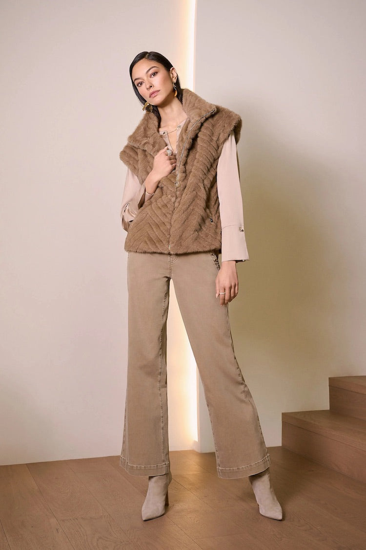 Wide-leg Mid-rise Trousers