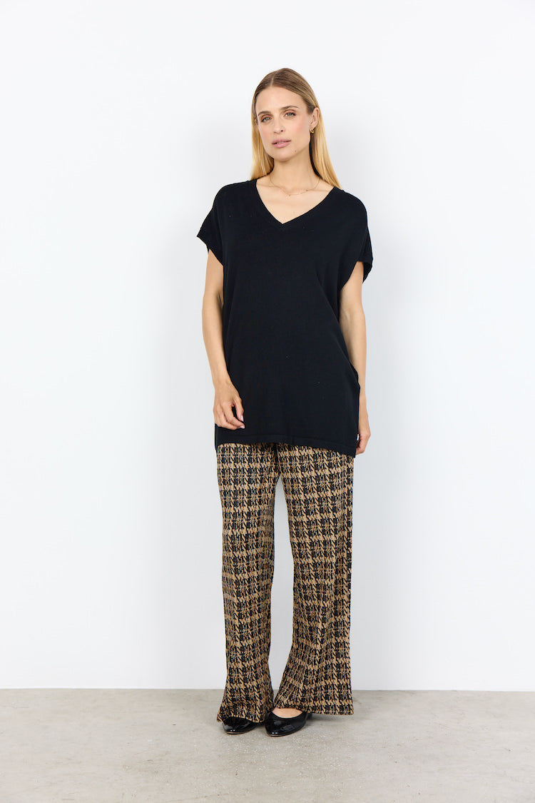 Dollie Over Sized V-Neck Short Sleeve