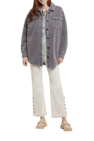 This stylish Tribal Faux Sherpa Shacket is just as cute as it is cozy. It has a classic button-front closure, chest flat pockets, and a curved shirttail hem. You can be wrapped up in the softest knit sherpa all ready for the cooler temps.