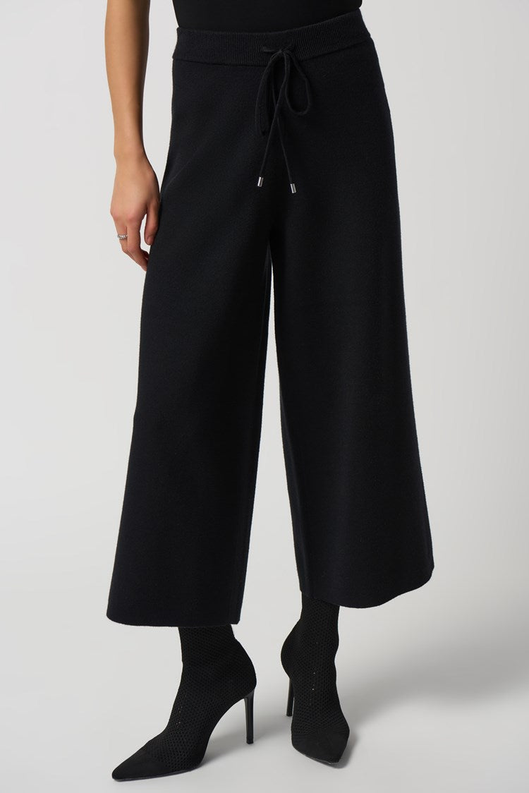 Joseph Ribkoff brings you these Sweater Knit Culotte Pants that are designed from the softest sweater material that feels like wearing a second skin. They're cut in a culotte silhouette for improved wearability and style. Dress them up with a stylish top, or wear them with your favourite tee for a cozy, casual outfit.