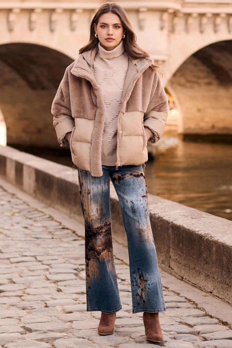 Mid Rise Distressed Jeans