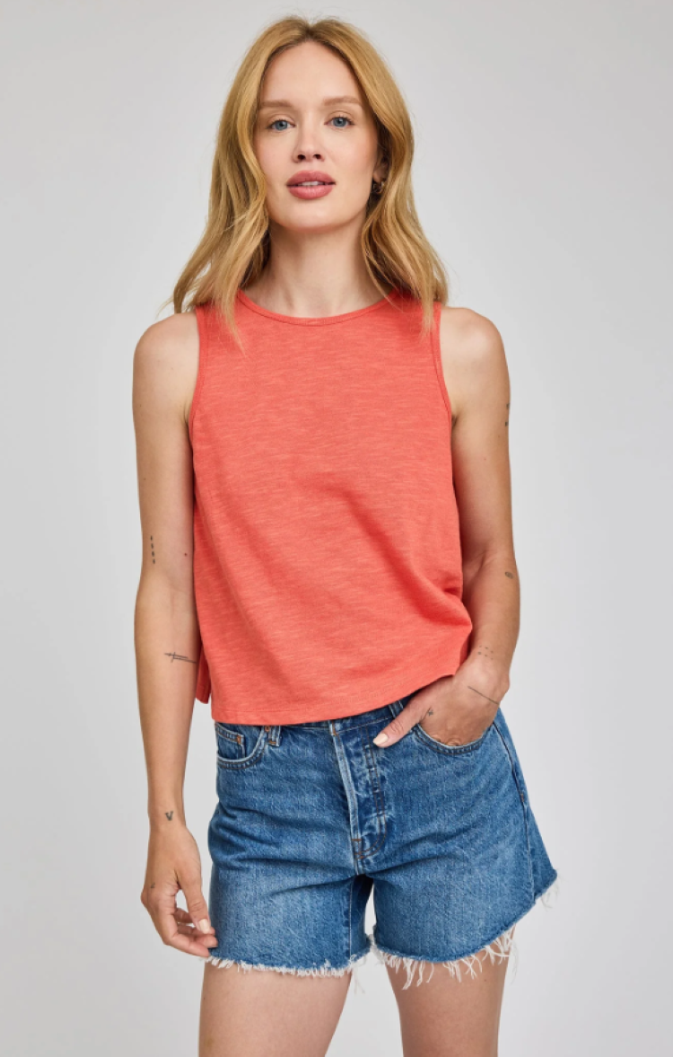 Lumi Tank