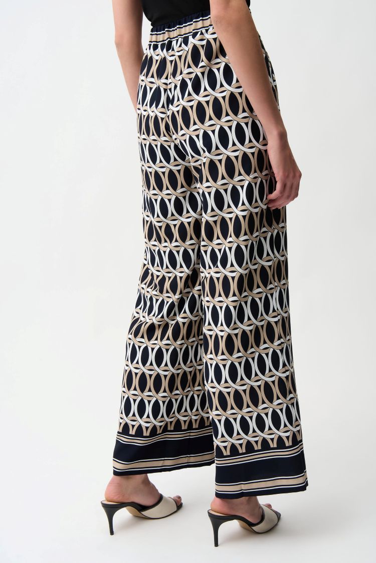 Geometric Mid-Rise Trouser