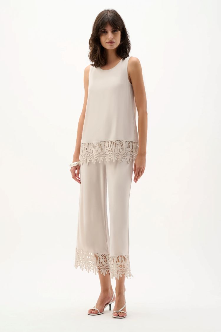 Cropped Culotte Pants With Lace