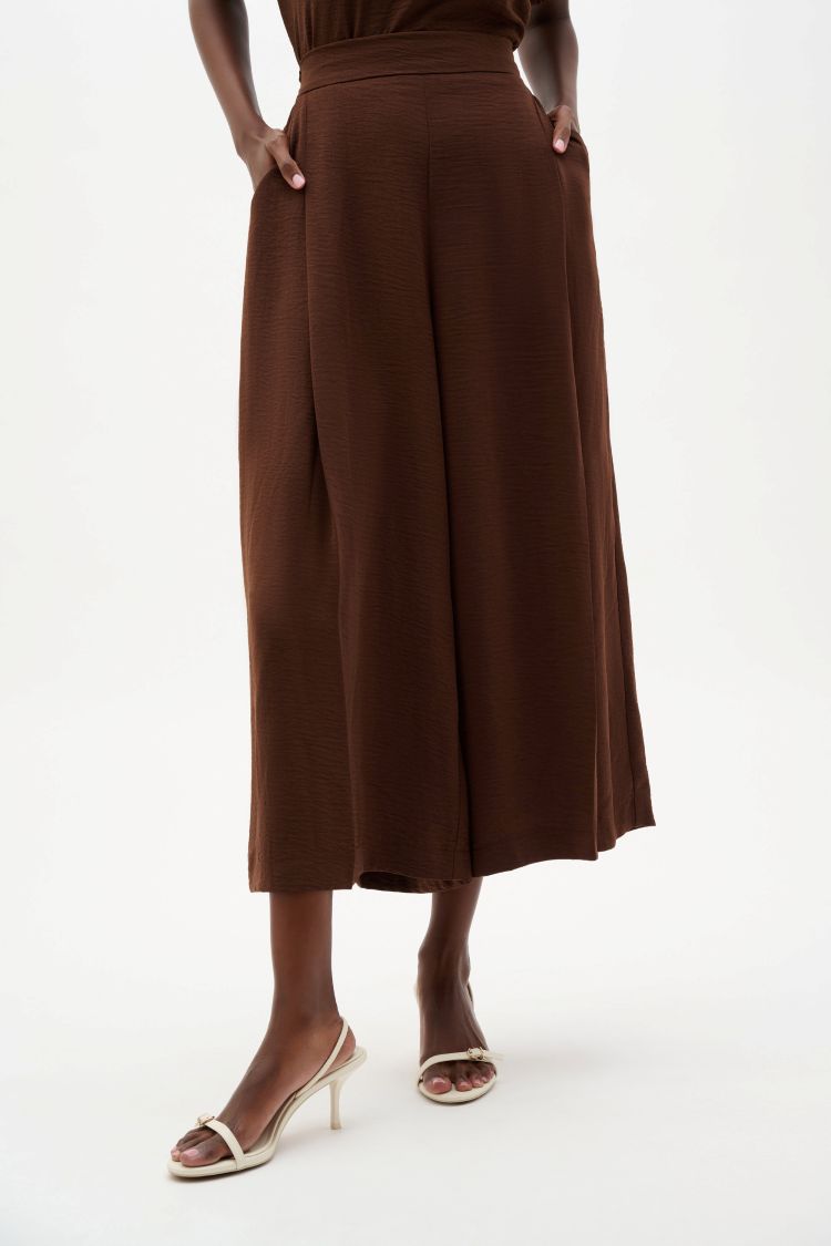 Pull-On Culotte Pants With Pleats