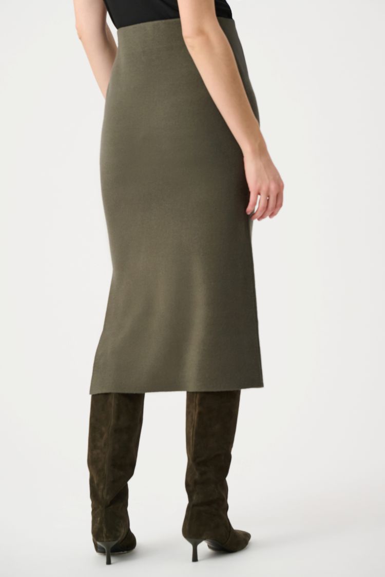 Minimalist High-rise Midi Skirt