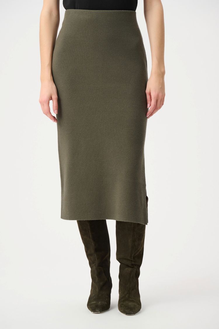Minimalist High-rise Midi Skirt