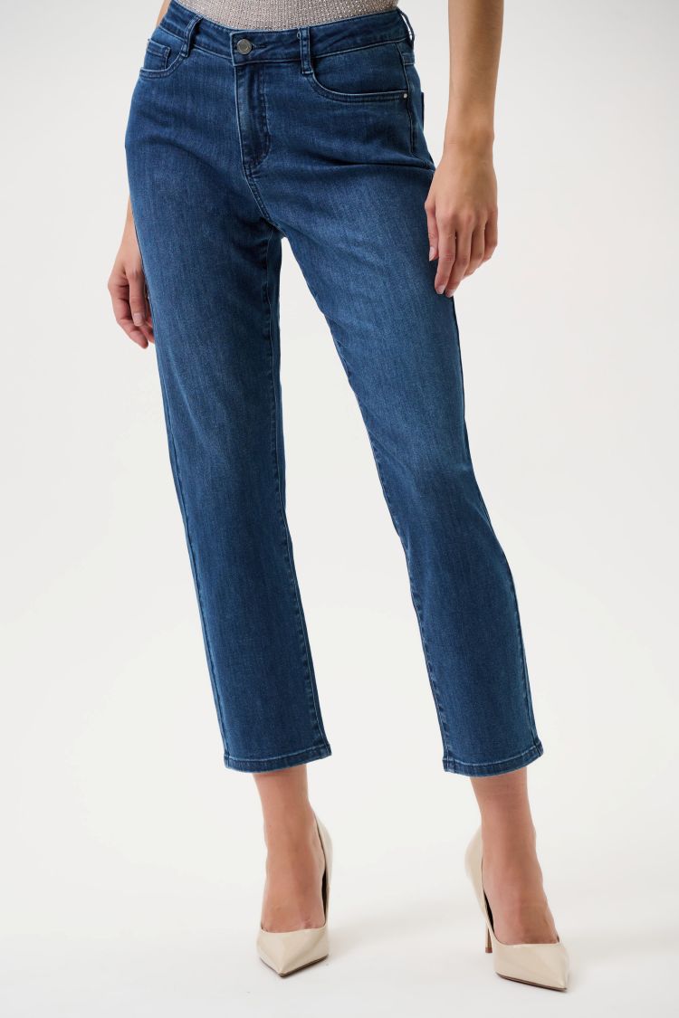 Ankle-length Slim Jean