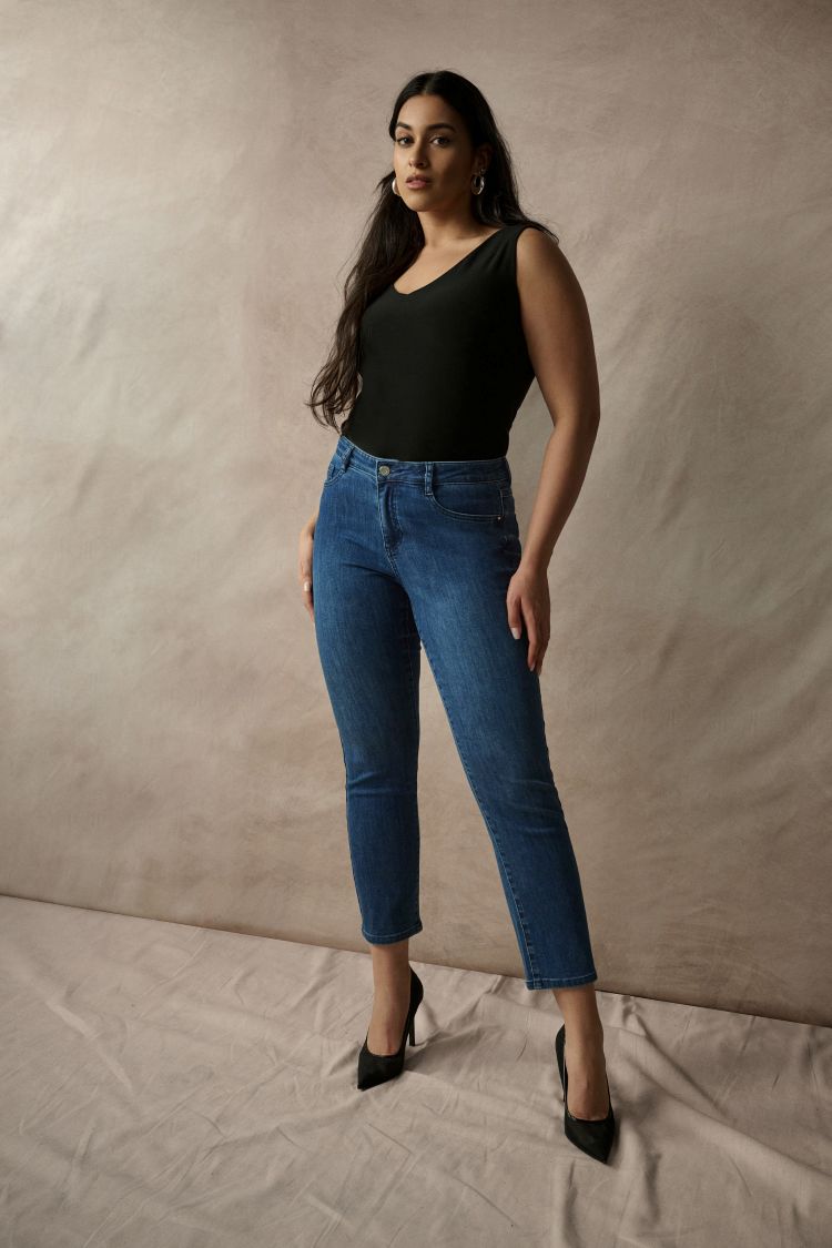Ankle-length Slim Jean