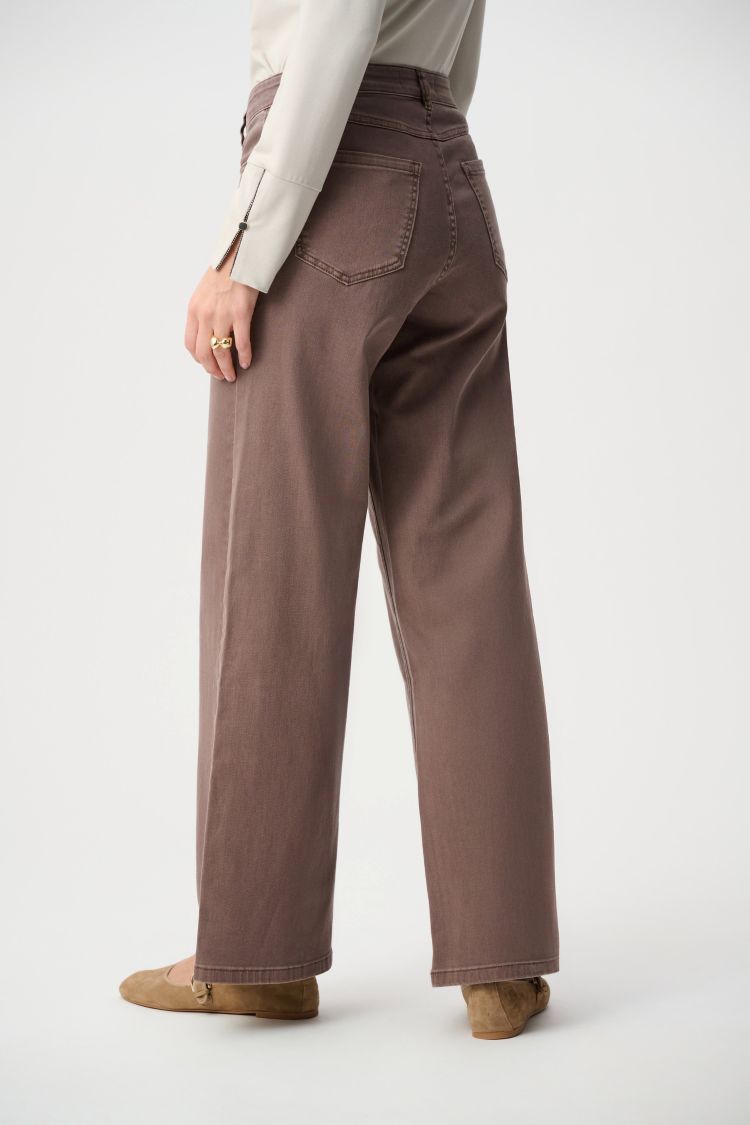 Mid-rise Wide Leg Jeans