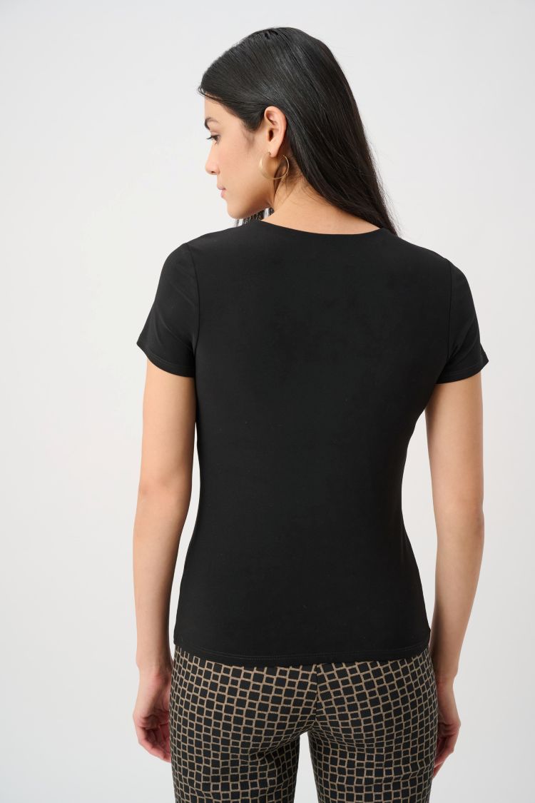 Fitted Crewneck Tee