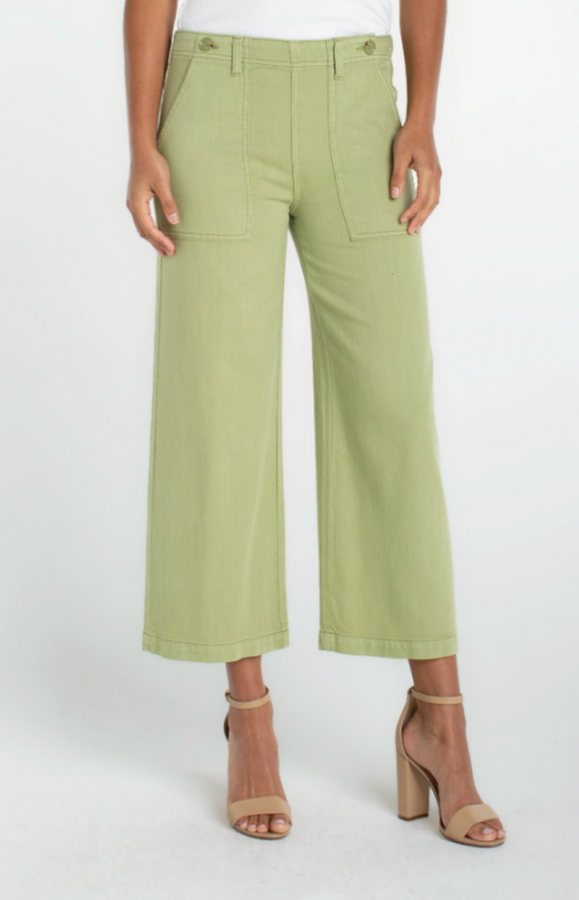 Wide Leg Utility Crop