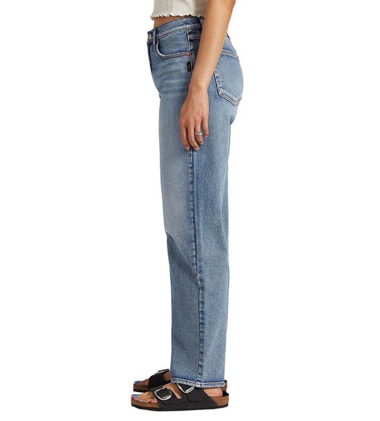 Silver Jeans Style: L28365RCS210 dad jeans side view