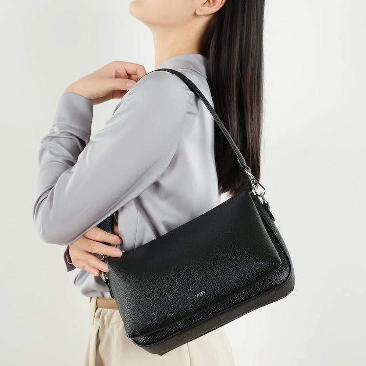Devery Shoulder Bag/ Crossbody