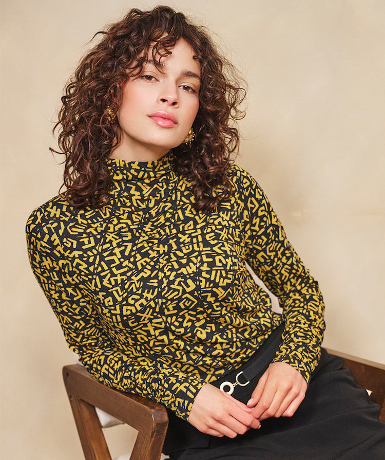 Print Long Sleeve Mock Neck Top