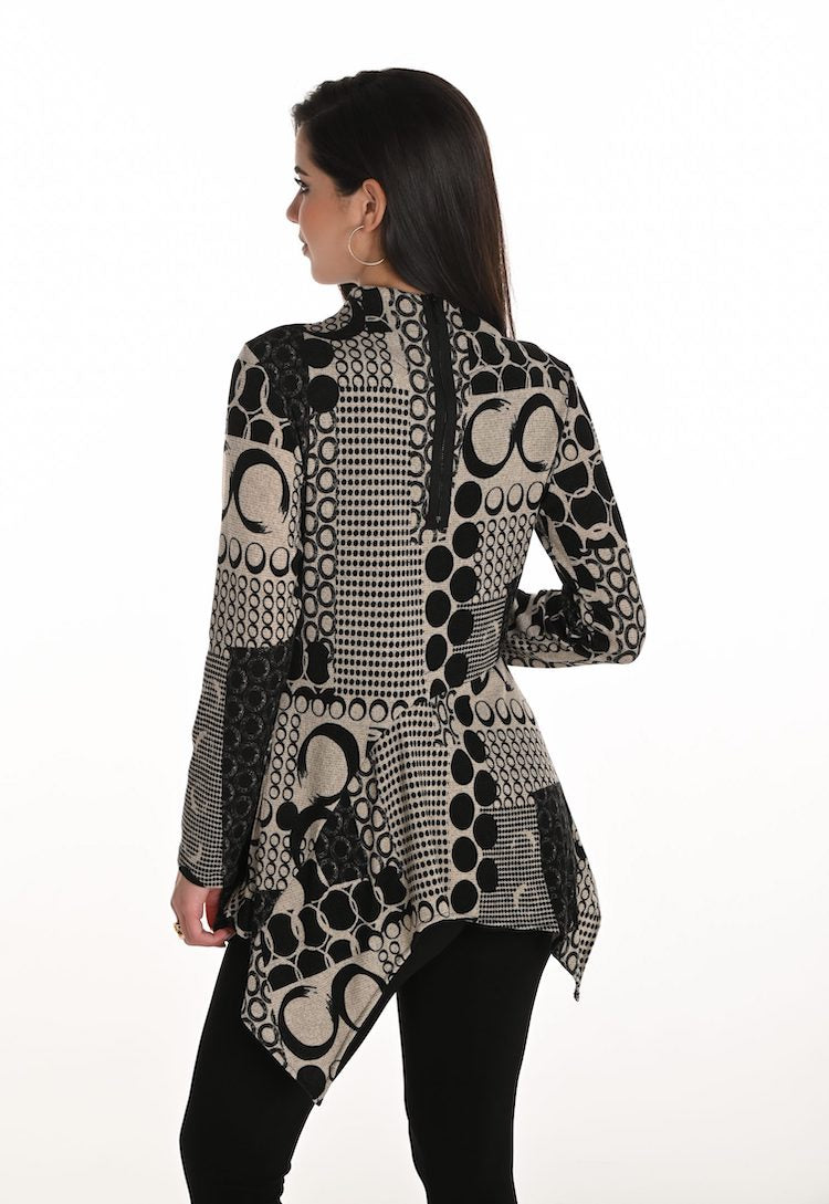 Abstract Print Tunic Top
