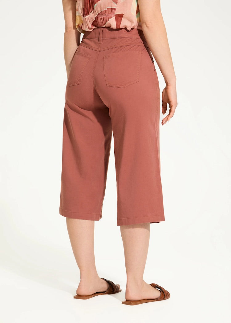 Olivia Pleated Wide Capri