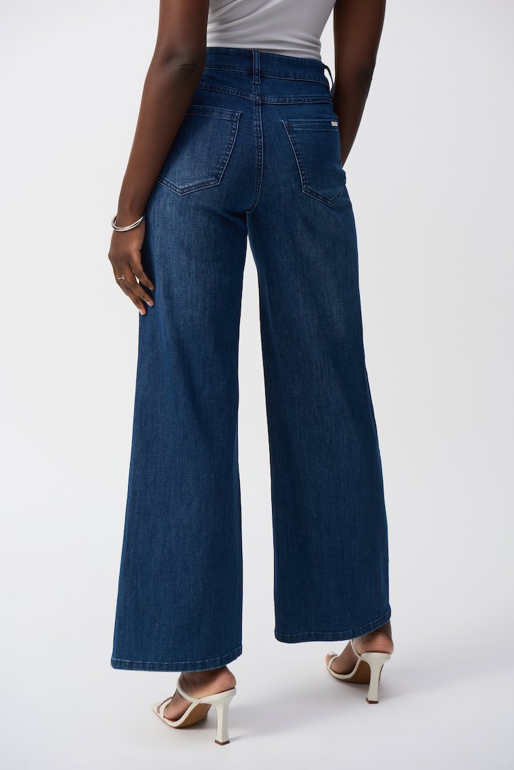 Mid-rise Wide Leg Jeans