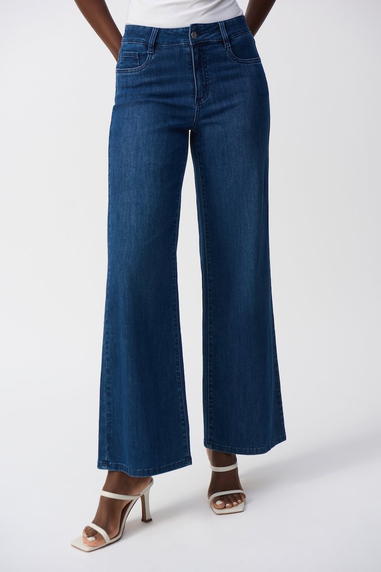 Mid-rise Wide Leg Jeans