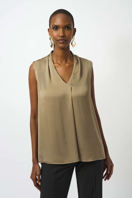 V-neck Sleeveless Pullover