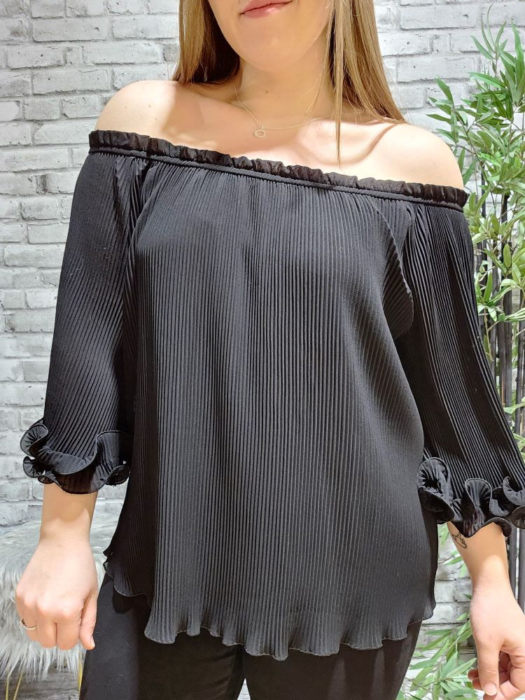 Off-shoulder Pleated Top