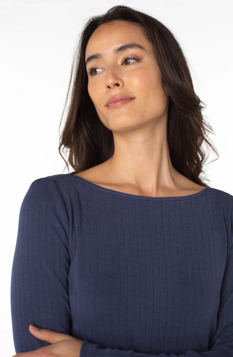 Long Sleeve Boat Knit Top