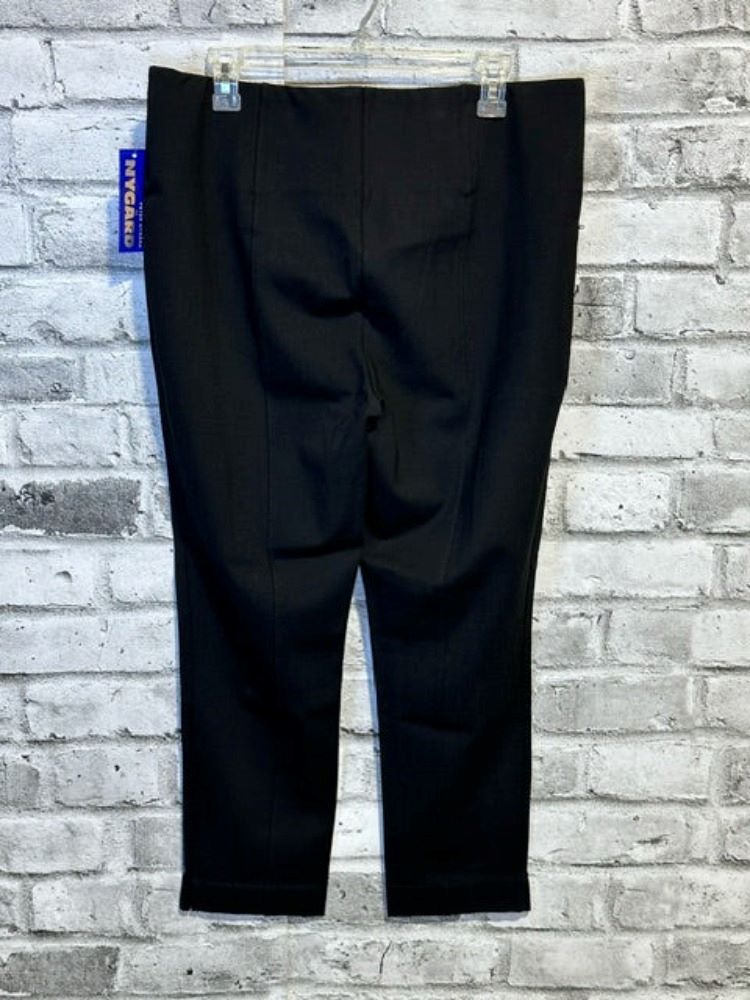 Nygard Style: 63L4SV1A9+ ankle pull on pants back view