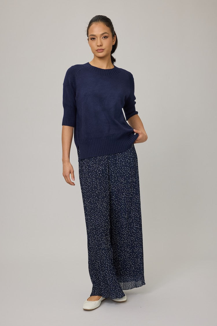 Short Sleeve Crew Knit Sweater With Ribbing