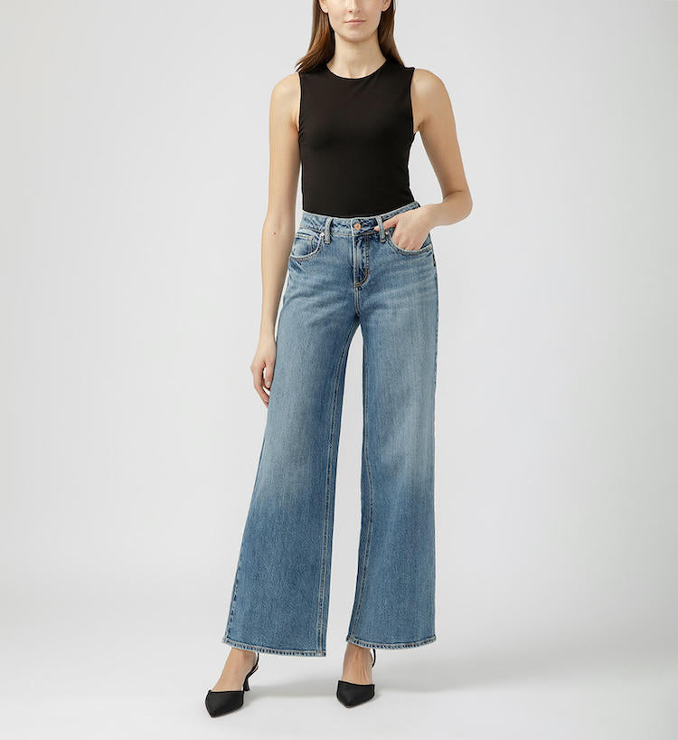 Suki Mid-Rise Wide Leg