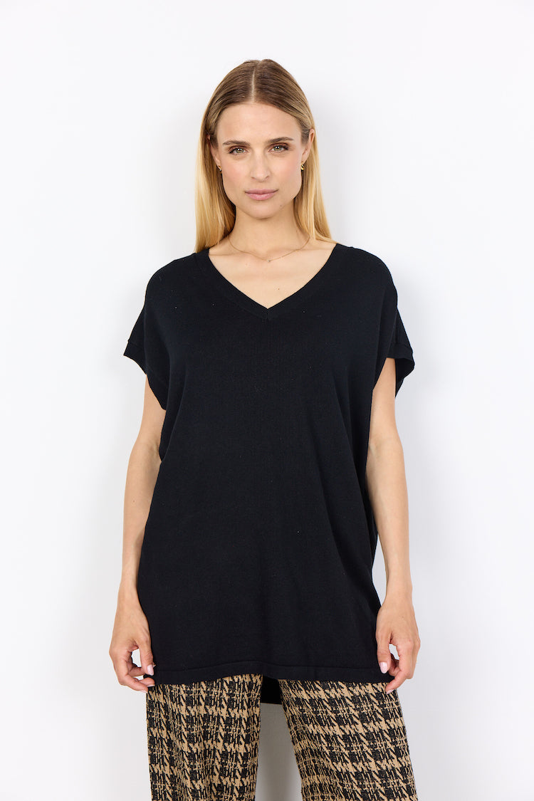 Dollie Over Sized V-Neck Short Sleeve