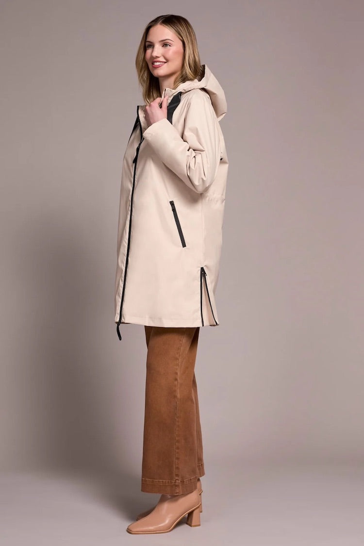 Hydrochromatic Water Repellent Zip-Front Rain Coat