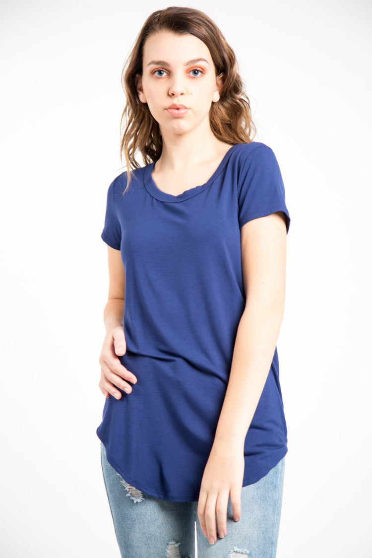 Jackson Rowe Classic Crew Tee   Style : MD8277  Introducing the Jackson Rowe Classic Crew Tee – a wardrobe staple that's ready for everyday wear! Crafted from silky signature modal fabric and 5% spandex for an ultra-flattering fit, this long hemmed, rounded crew neck is sure to become your go-to. Wear it as a tunic or tie the bottom for a cropped look. One comfy, "classic"-ic tee for all!  For best fit please refer to this size guide.