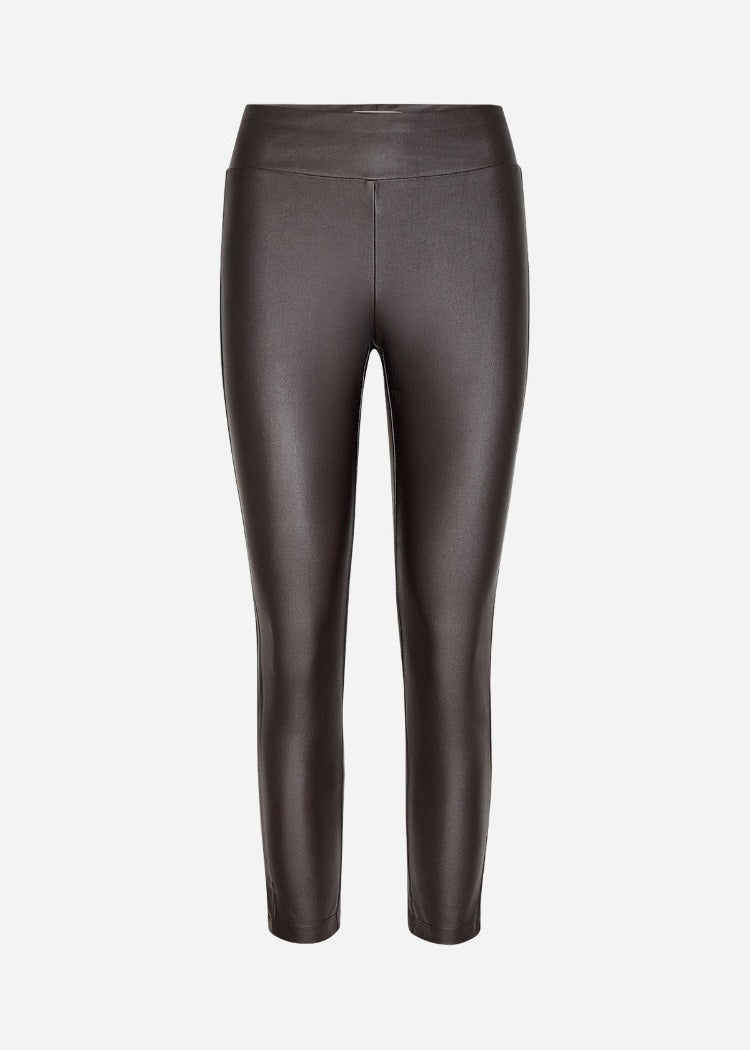 These Soya Concept Pam Pant are fabulous. They have a leather quality look, elastic at the waist and a stretchy quality. Your style options with these pants are teeming with possibilities.  They are great layered under a dress or tunic.