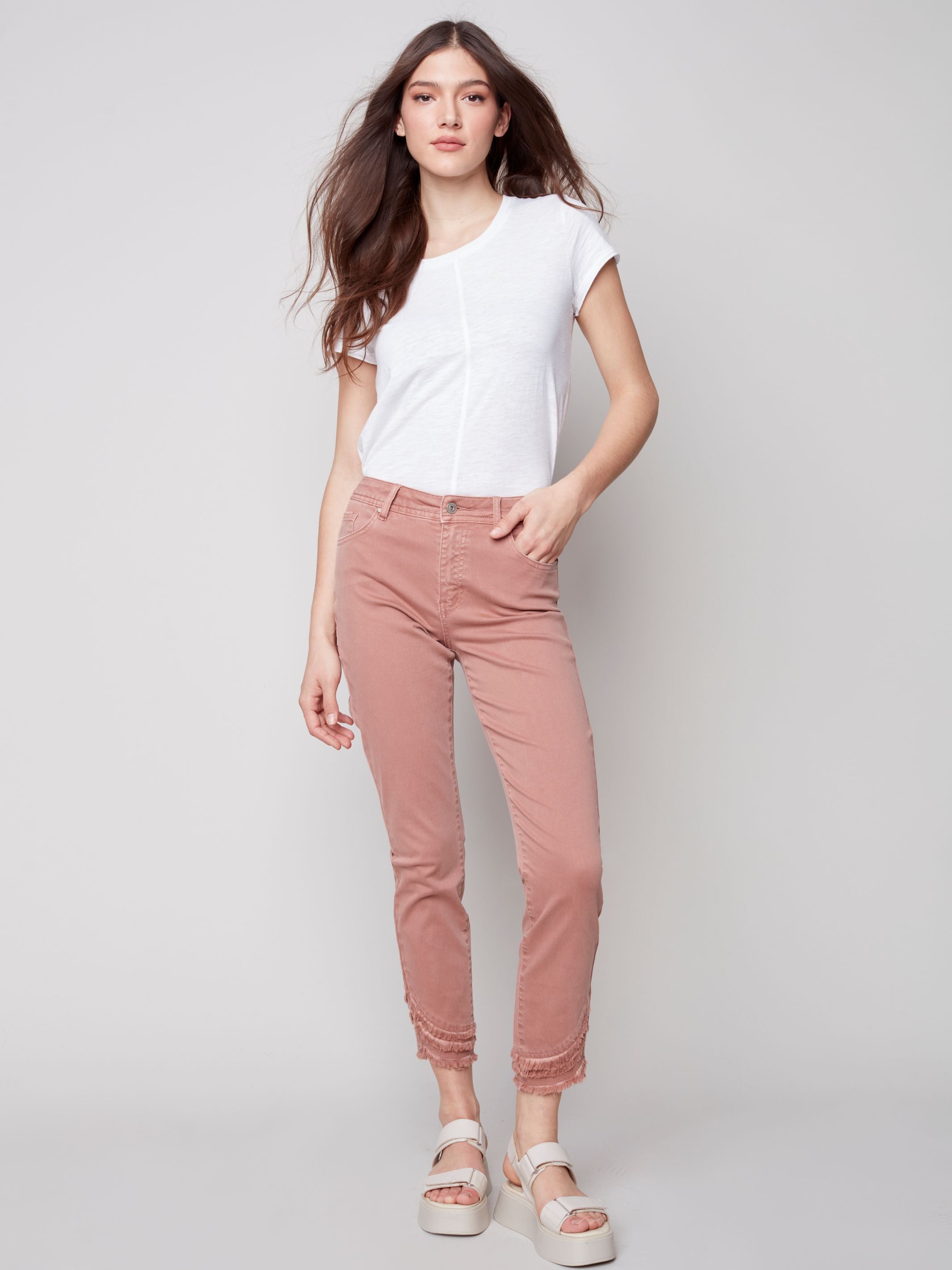 Frayed Ankle Pant