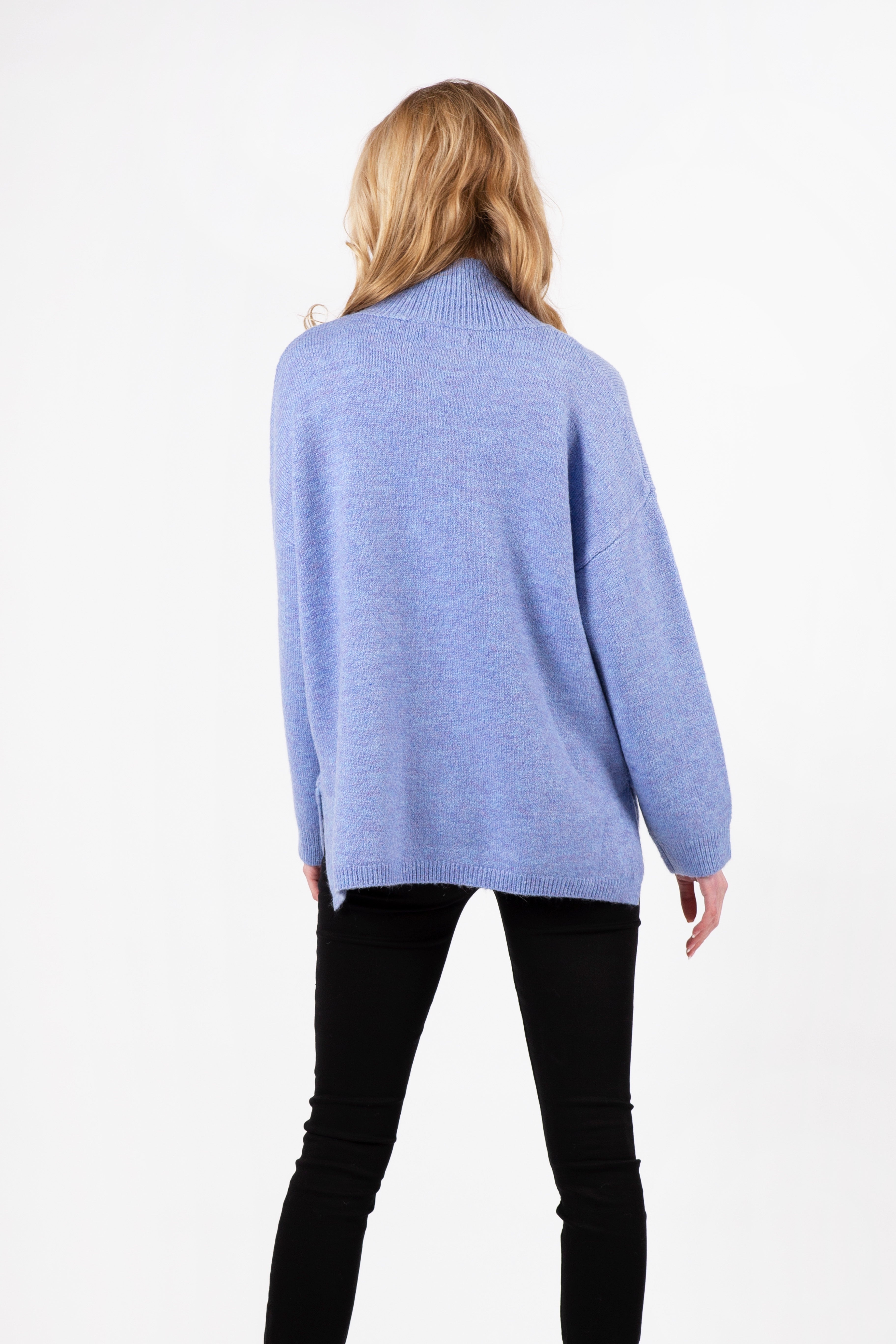 Lyla + Luxe Tulu Oversize Mock Neck Sweater is like a warm hug.  The Periwinkle blue looks fantastic with a dark jean. 